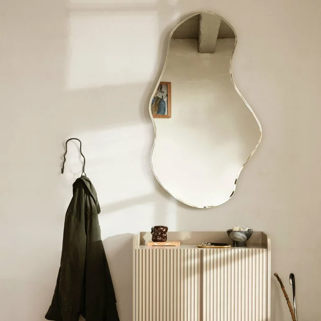 Double Hook In Black Brass Curvature - Ferm Living - Image 2