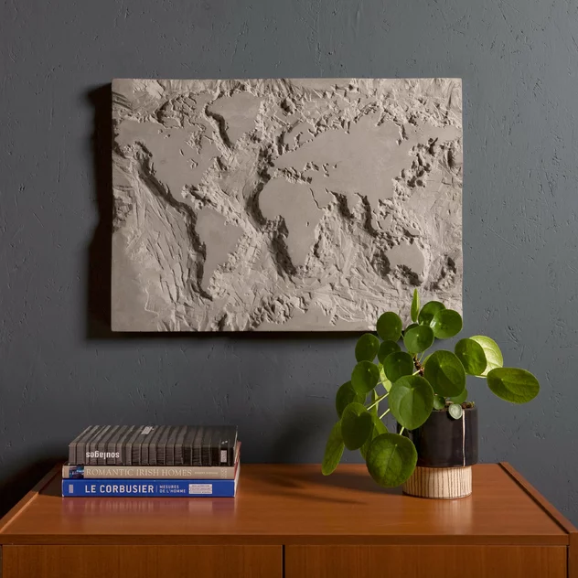 Concrete Wall Decoration The Gray Planet - Lyon Béton - Image 2